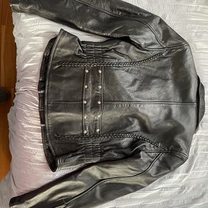 Like New-Women’s black leather Jacket